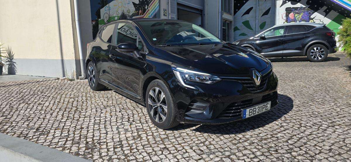 renault-clio-2023-diesel-1461cc