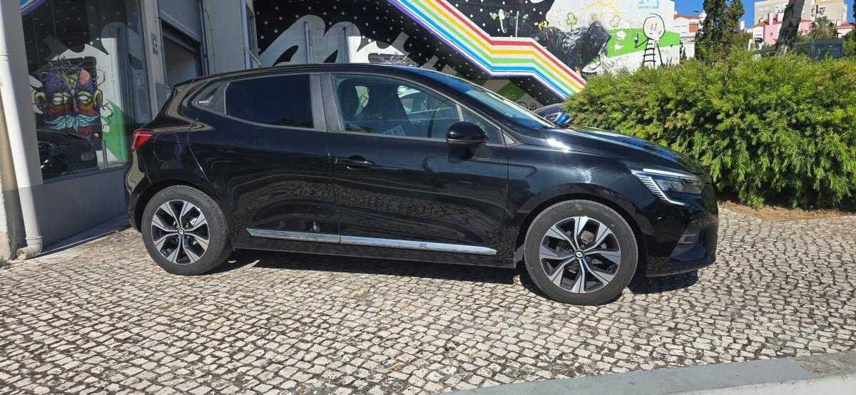 renault-clio-2023-diesel-1461cc
