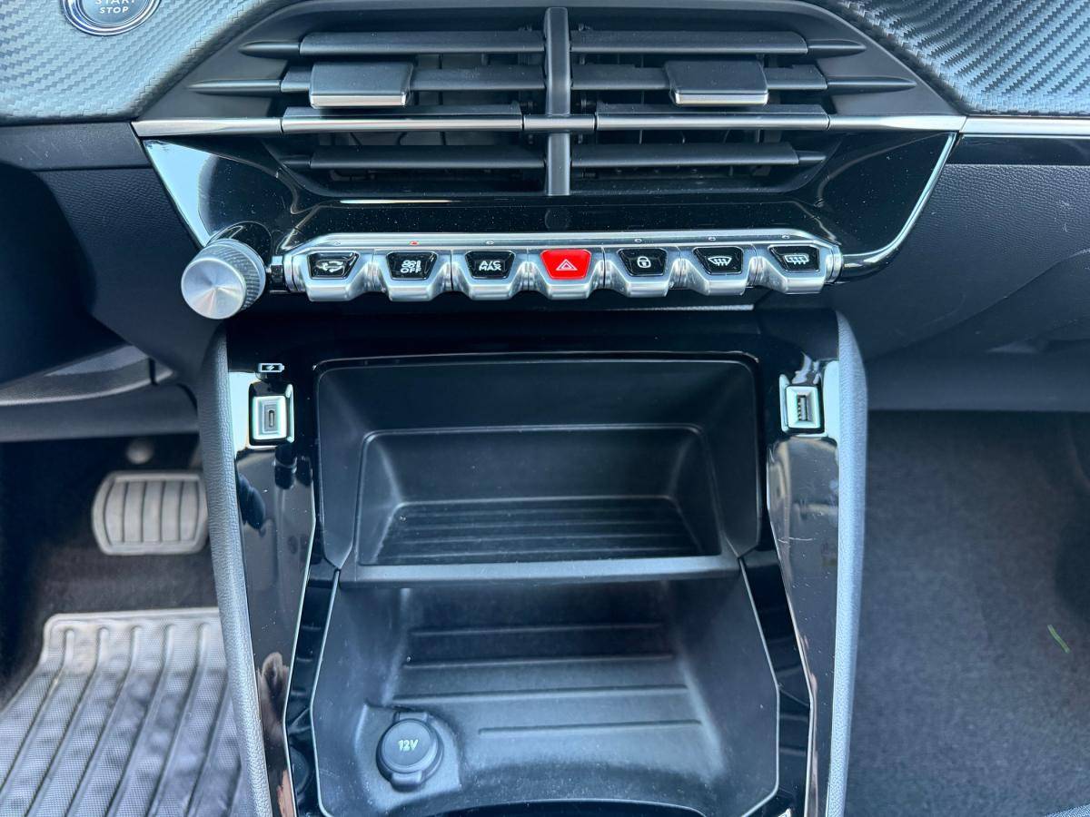 peugeot-208-2023-eletrico-0cc