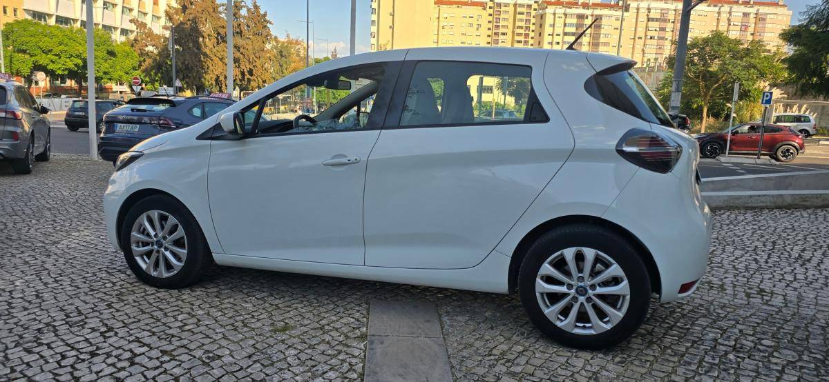 renault-zoe-2021-eletrico-500cc
