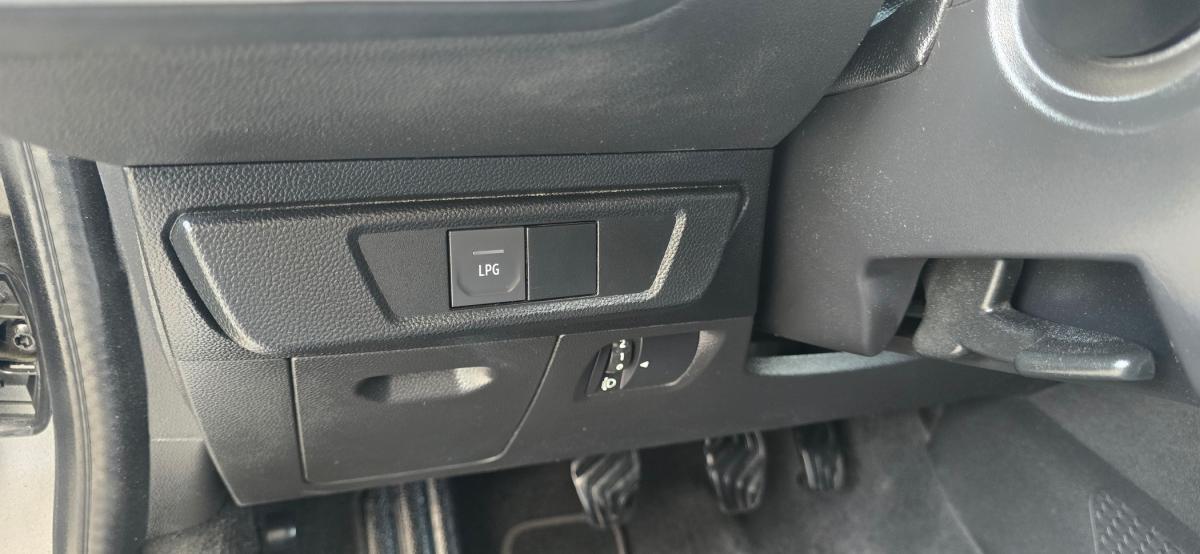dacia-jogger-2023-gpl-999cc