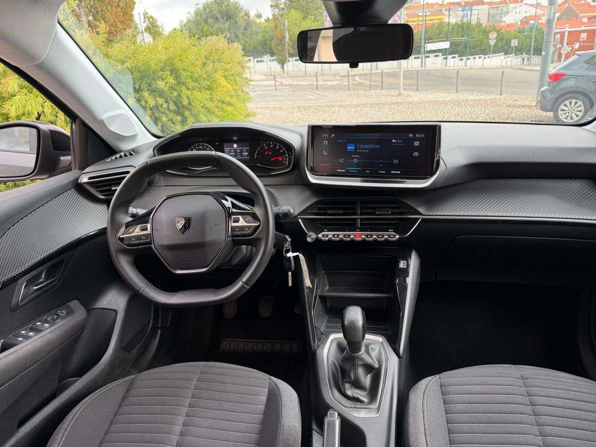peugeot-208-2024-gasolina-1199cc