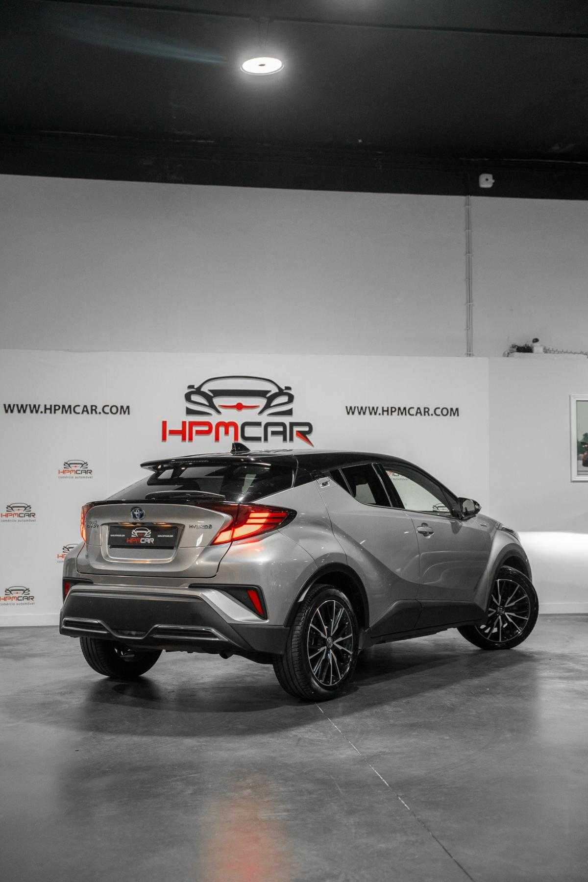 toyota-c-hr-2020-hibrido-a-gasolina-1987cc