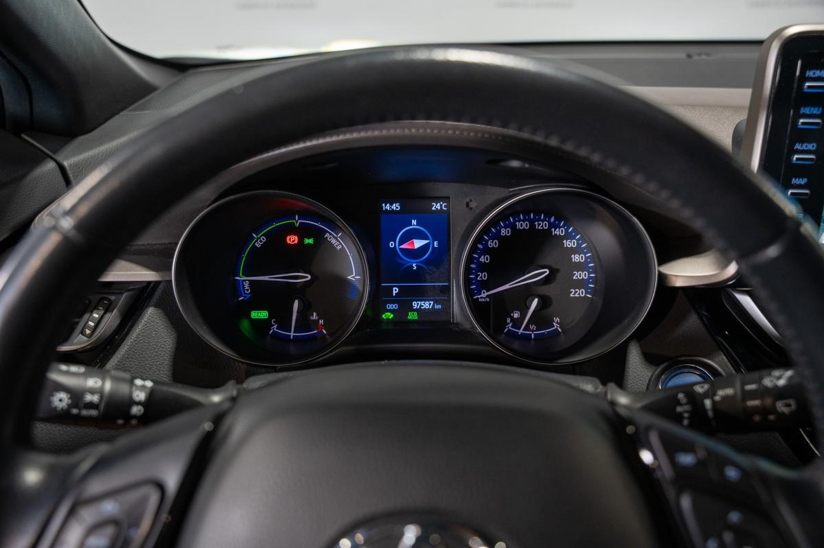 toyota-c-hr-2020-hibrido-a-gasolina-1987cc