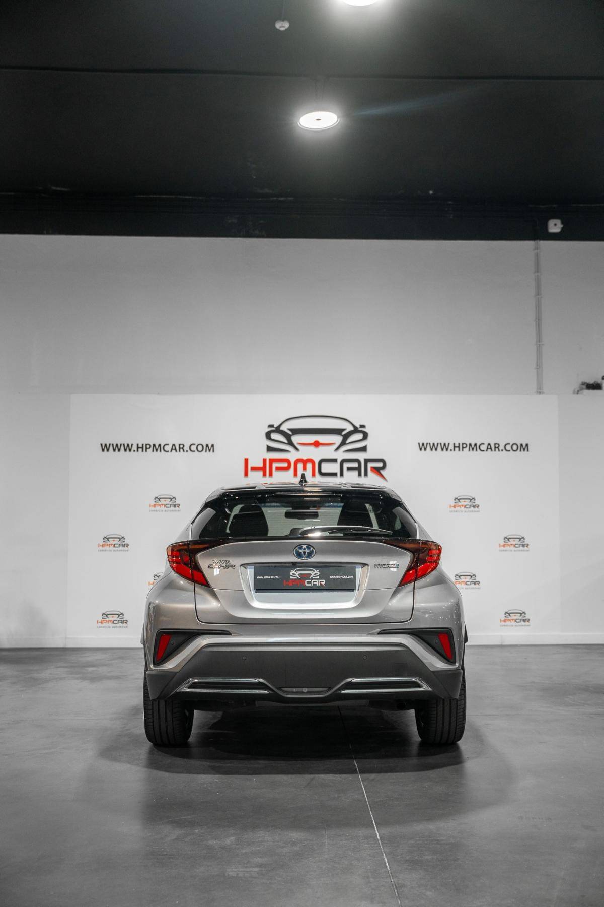 toyota-c-hr-2020-hibrido-a-gasolina-1987cc