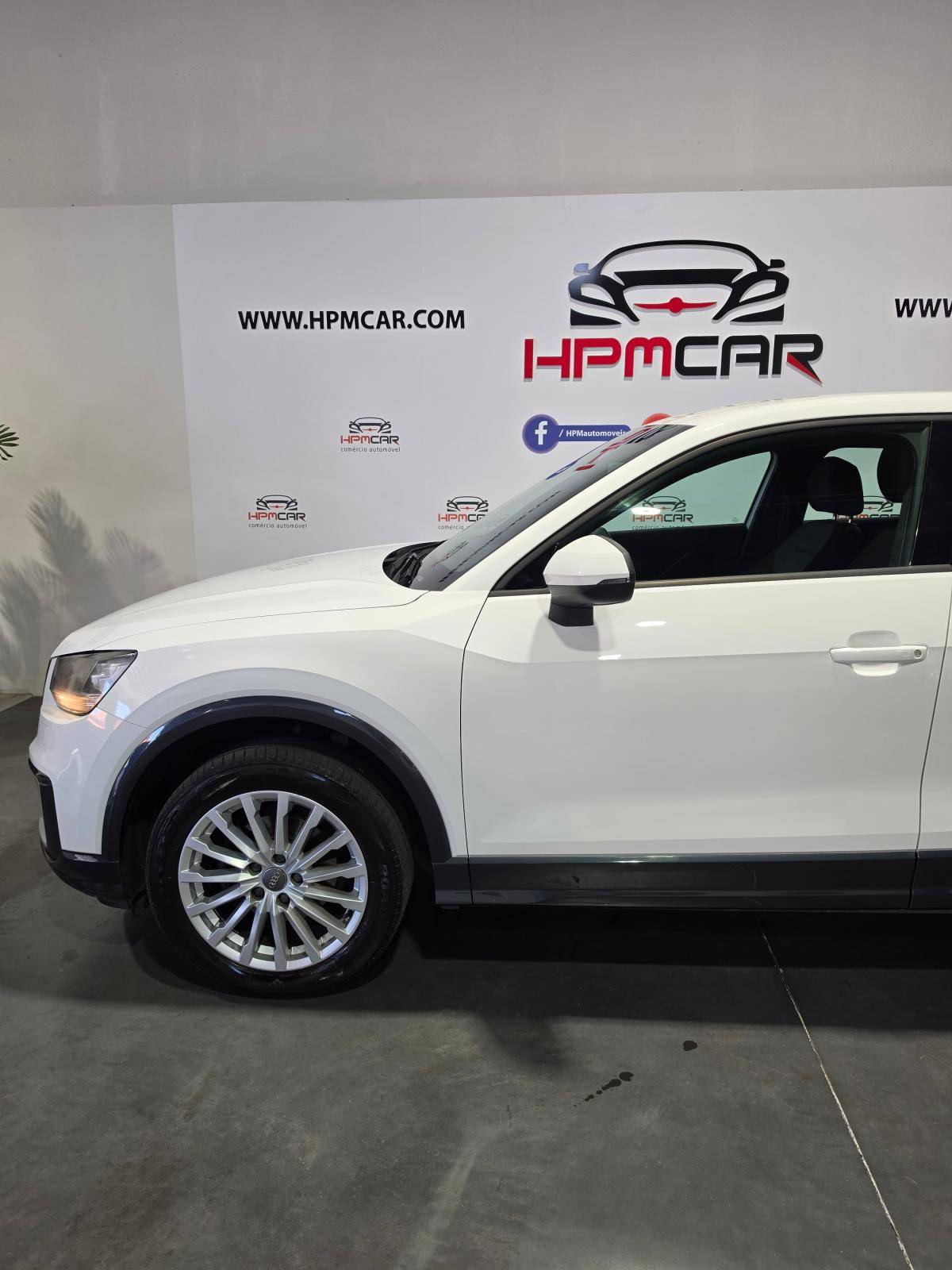 audi-q2-2019-gasolina-999cc