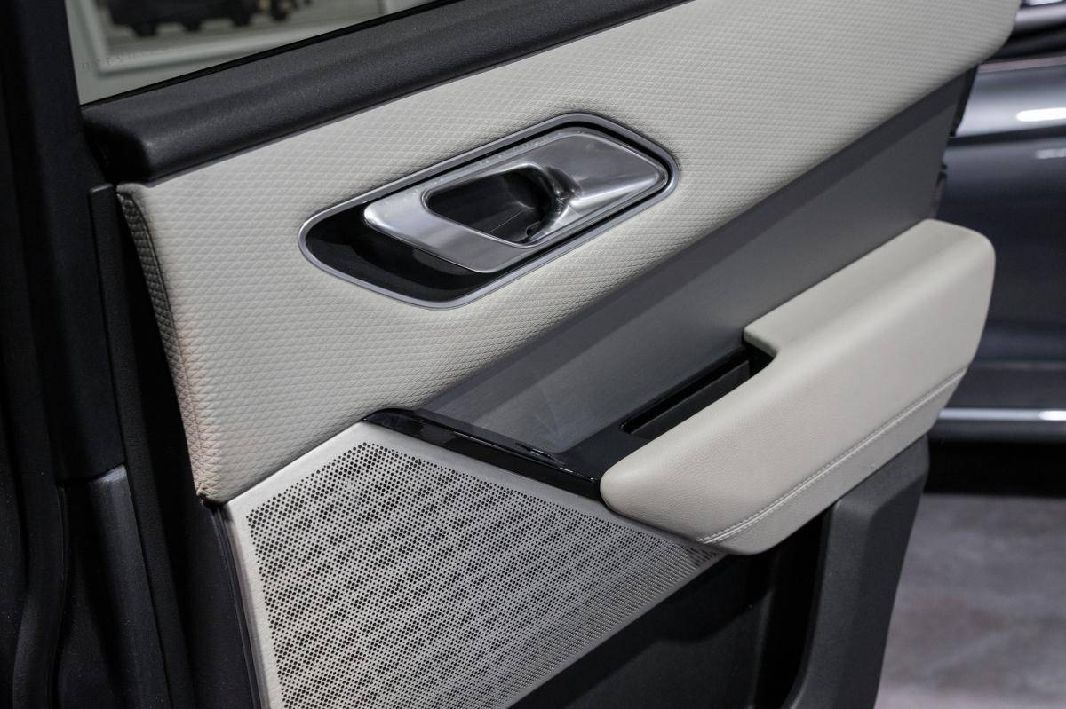 land-rover-range-rover-velar-2017-diesel-2993cc