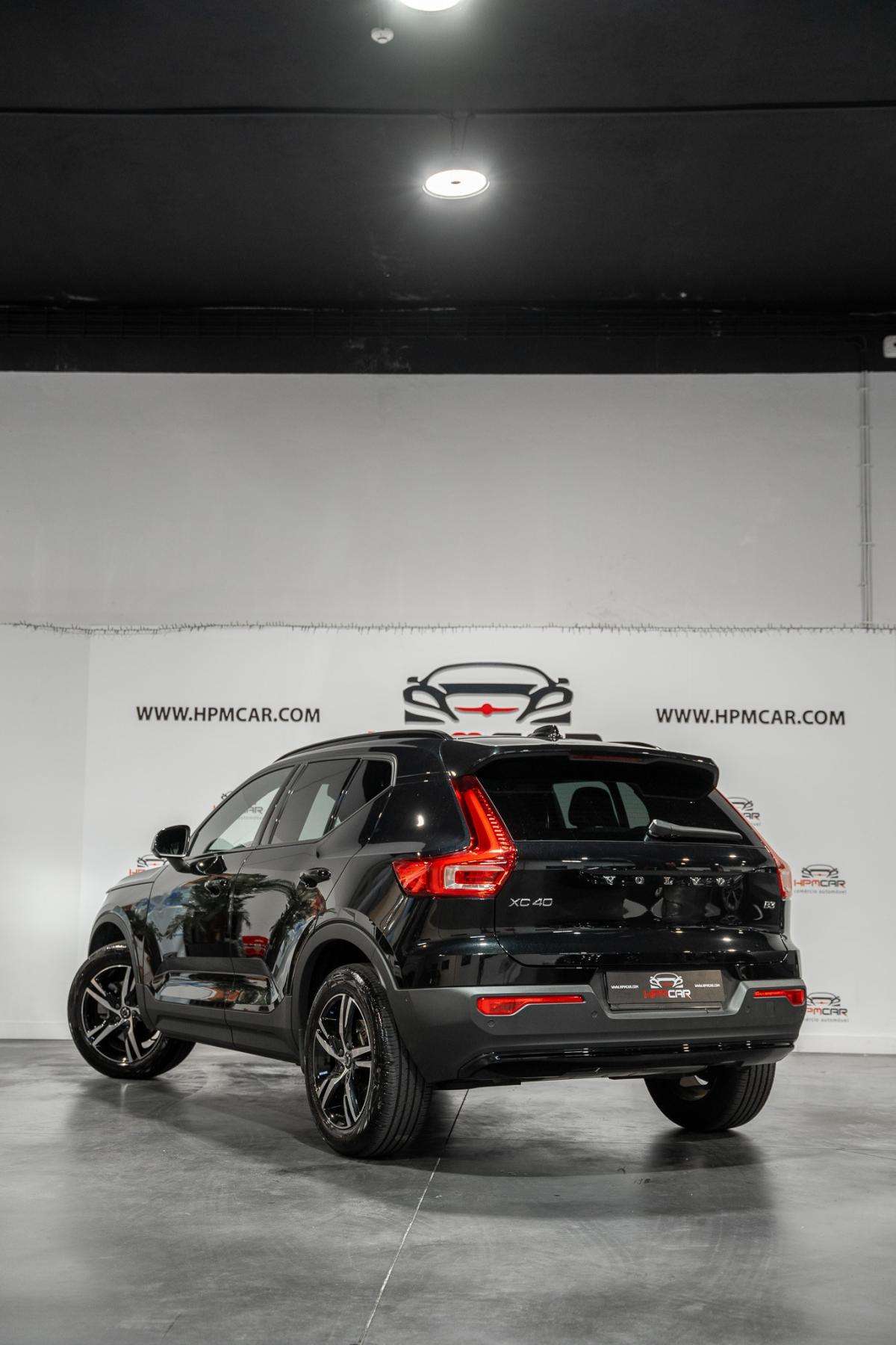 volvo-xc40-2024-hibrido-a-gasolina-1969cc
