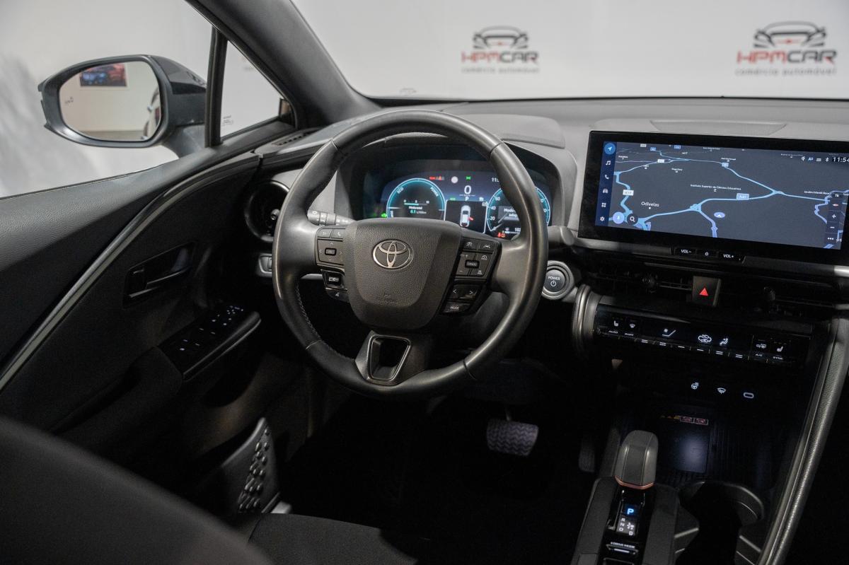 toyota-c-hr-2025-hibrido-a-gasolina-1798cc