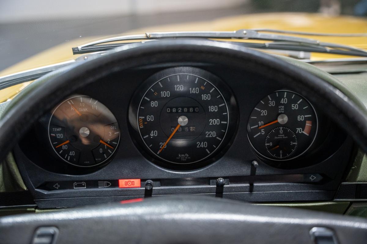 mercedes-benz-slc-1975-gasolina-3499cc