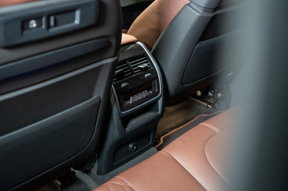 bmw-x6-2023-diesel-2993cc