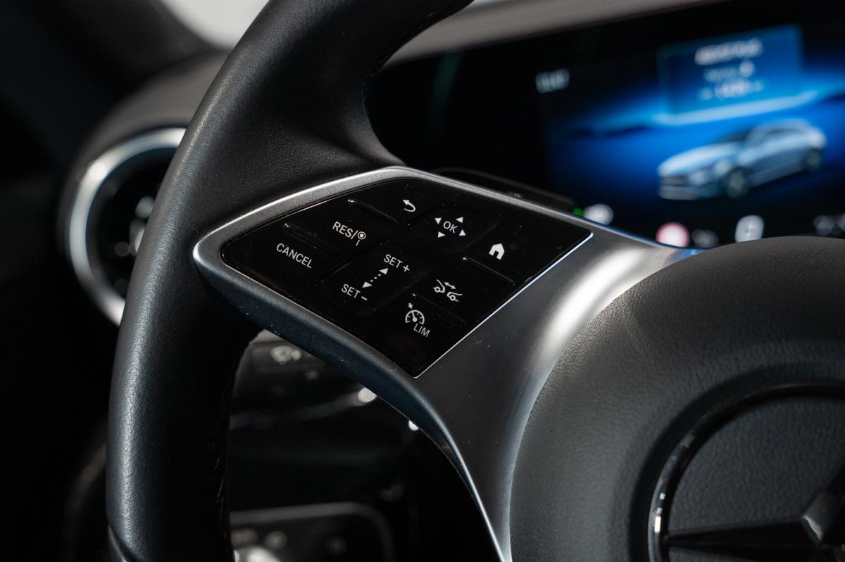 mercedes-benz-cla-2024-hibrido-a-gasolina-1332cc