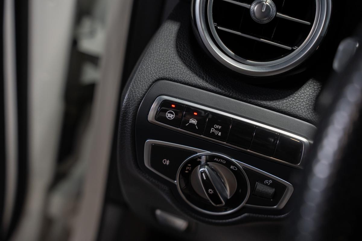 mercedes-benz-glc-2016-diesel-2143cc