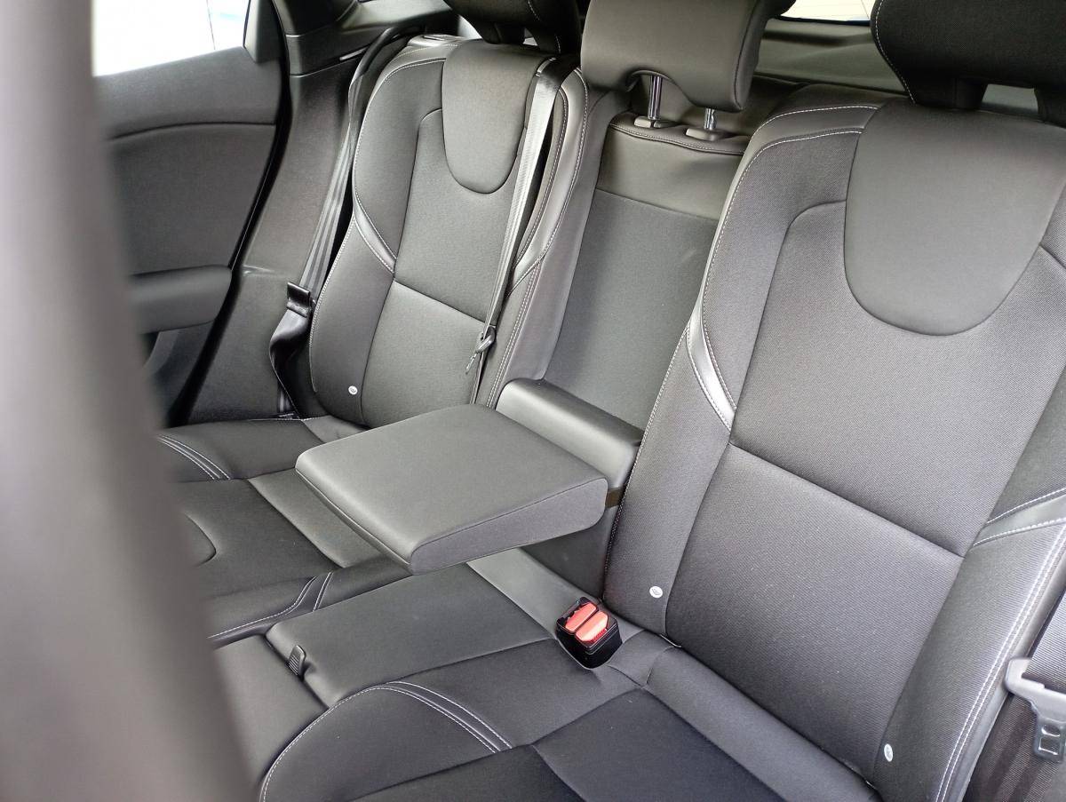 volvo-v40-2019-gasolina-1498cc