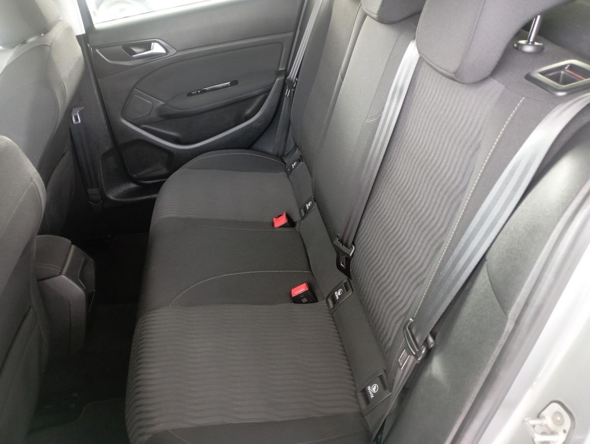 peugeot-308-2015-diesel-1560cc