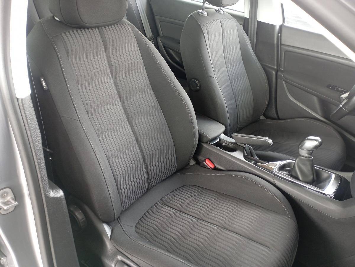 peugeot-308-2015-diesel-1560cc