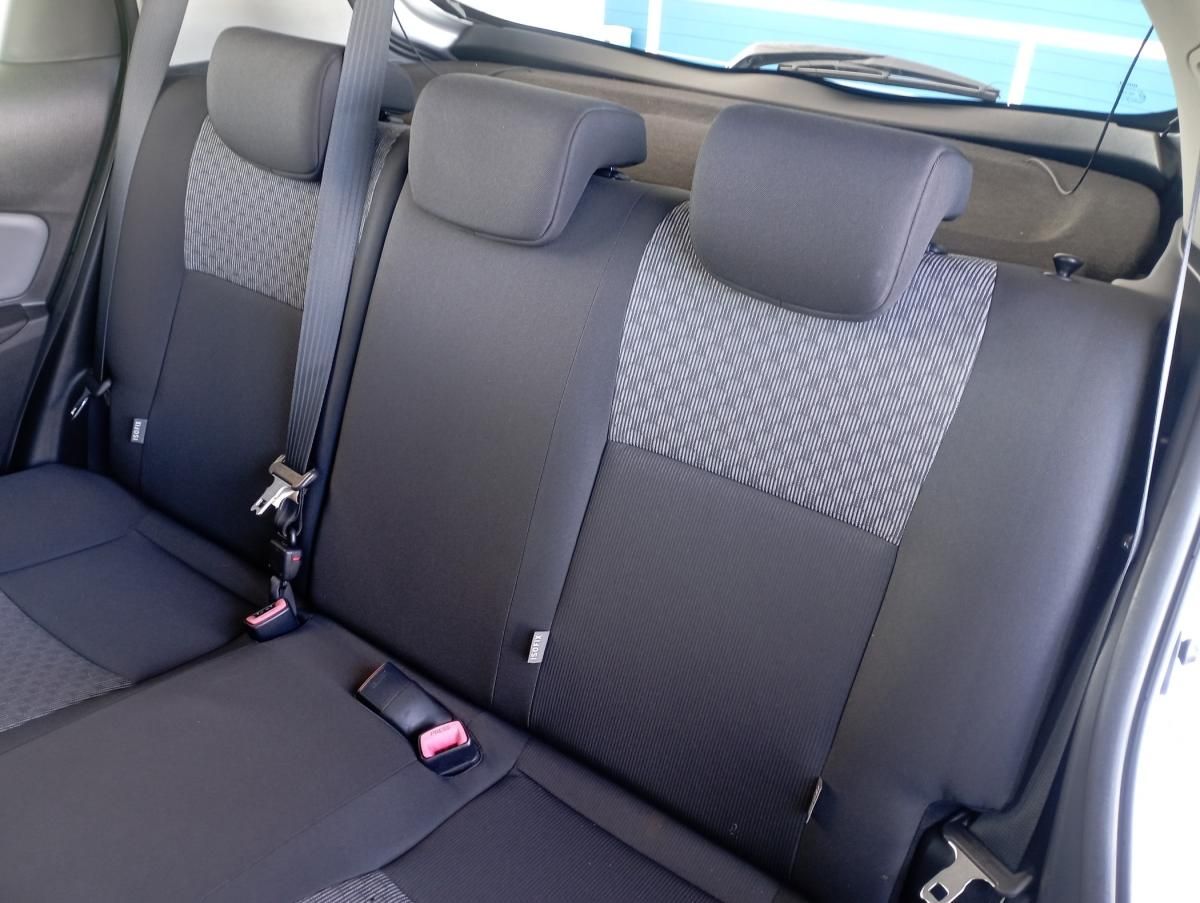 toyota-yaris-2015-diesel-1364cc