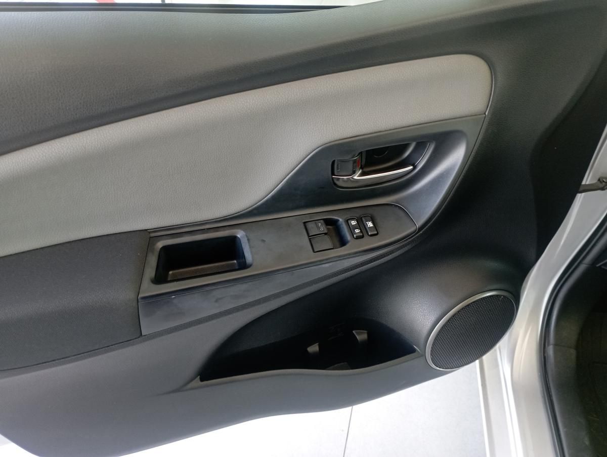 toyota-yaris-2015-diesel-1364cc