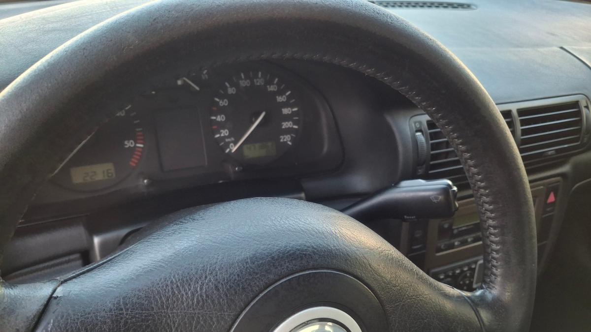 volkswagen-passat-1997-diesel-1896cc