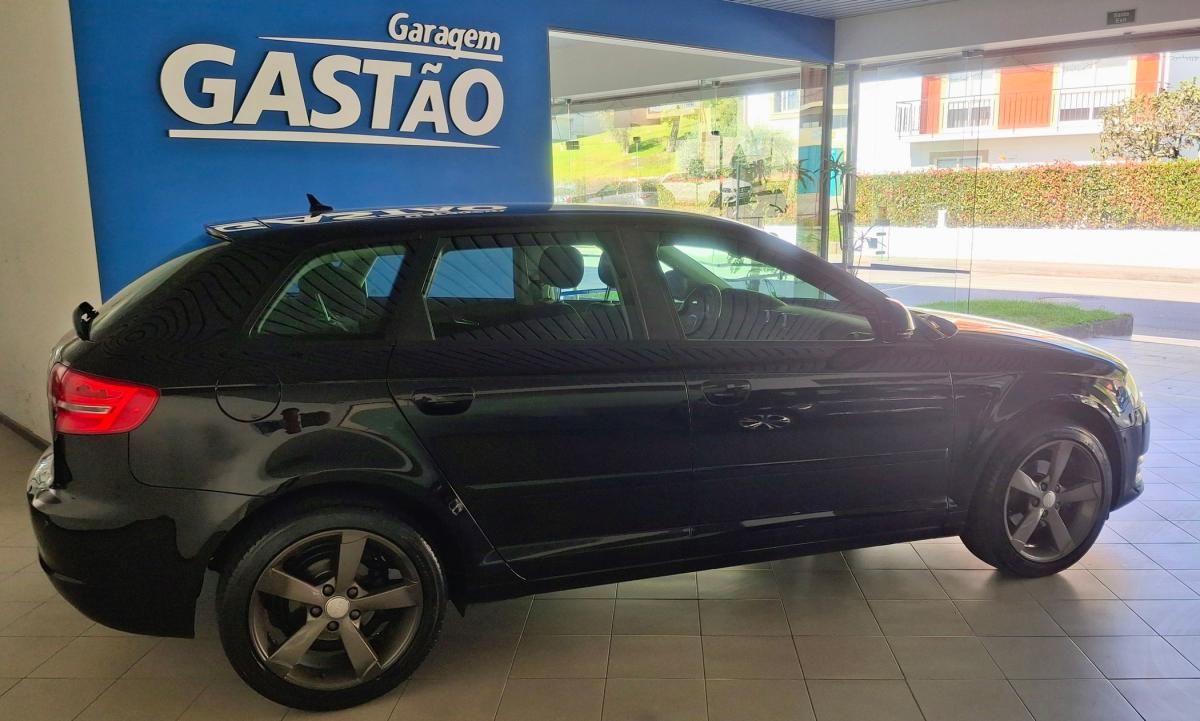 audi-a3-sportback-2009-diesel-1598cc