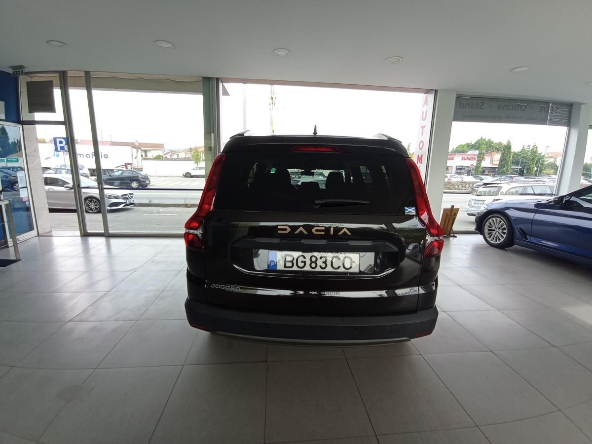 dacia-jogger-2023-gpl-999cc