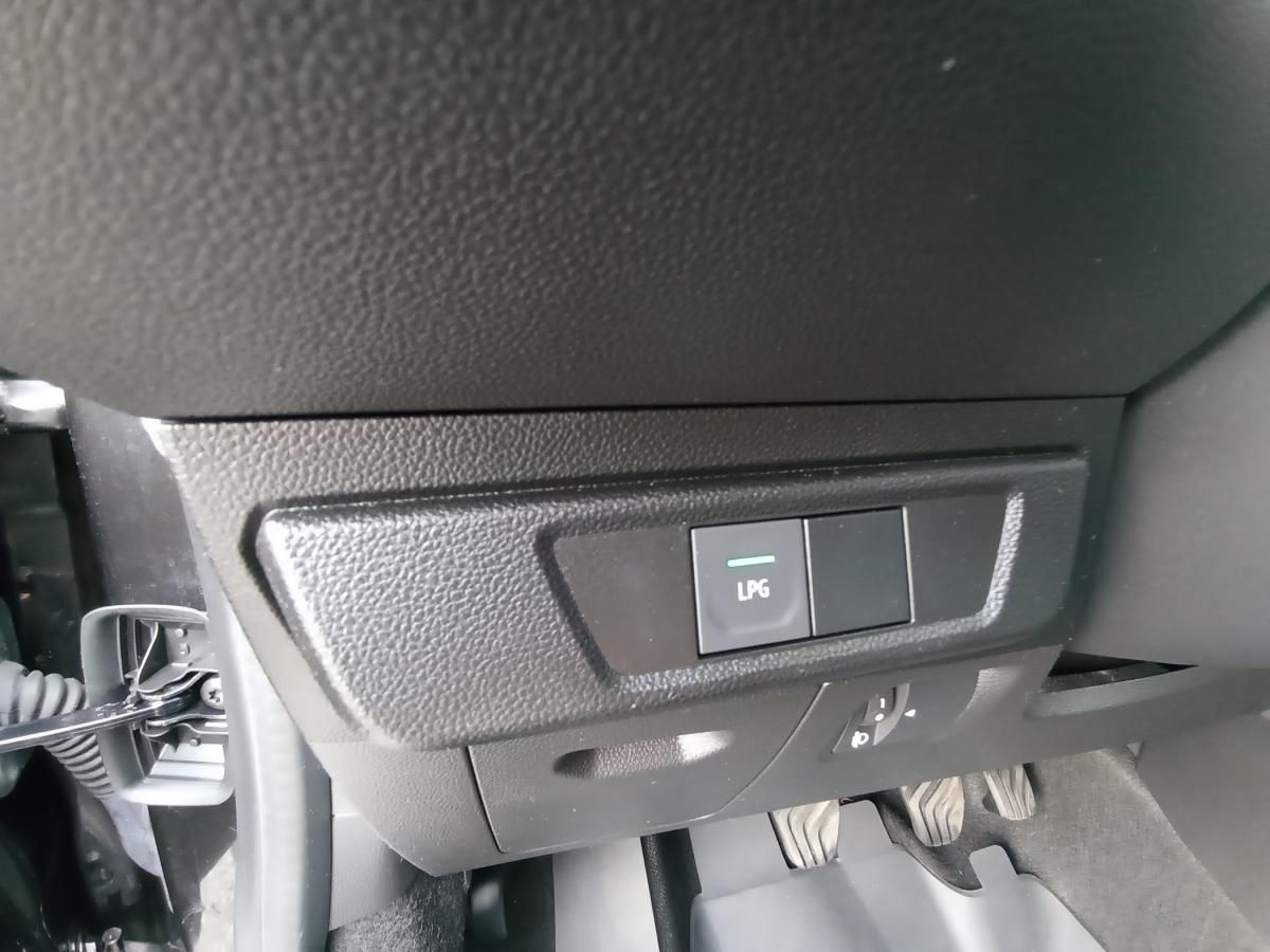 dacia-jogger-2023-gpl-999cc