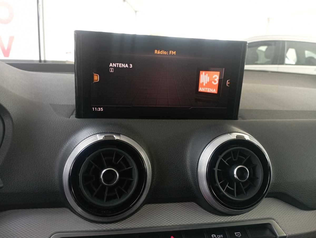 audi-q2-2021-gasolina-999cc