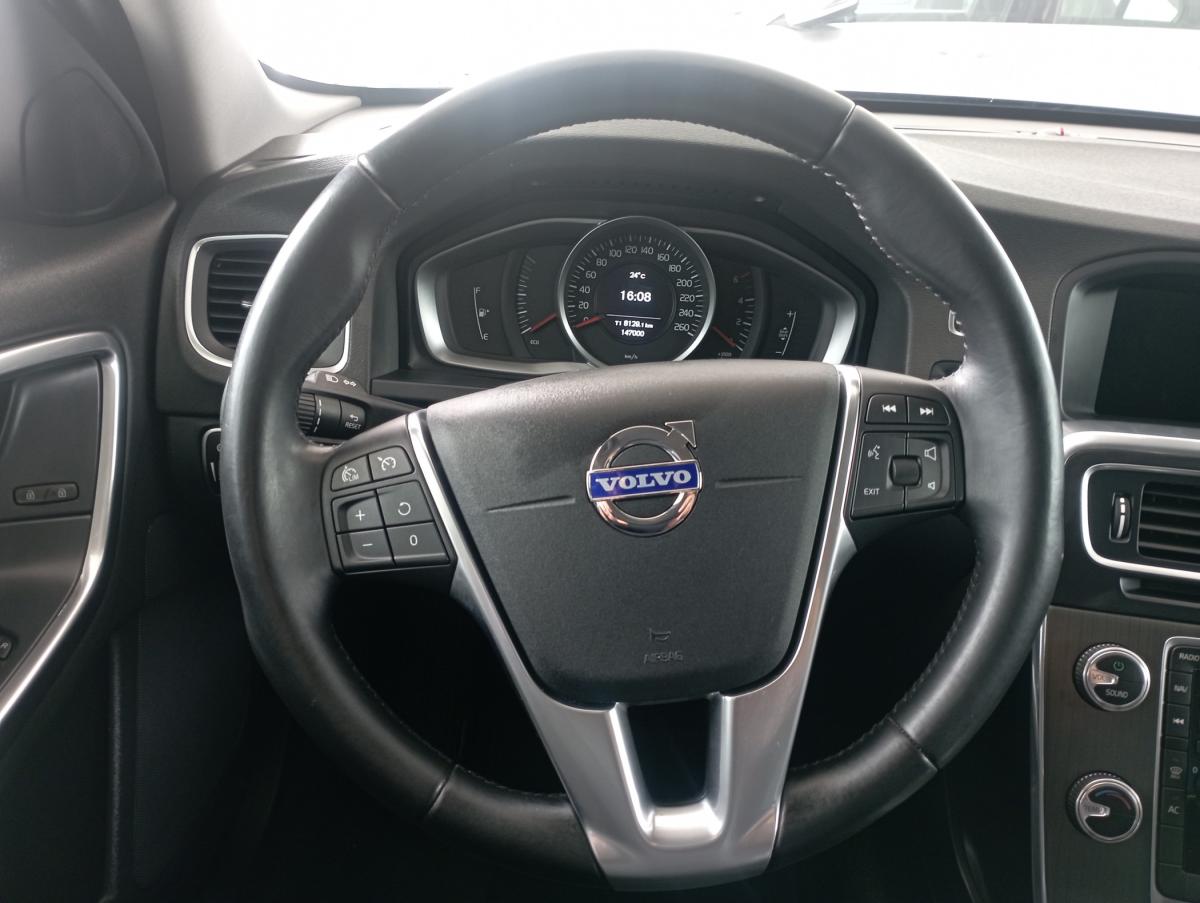 volvo-s60-2015-diesel-1969cc