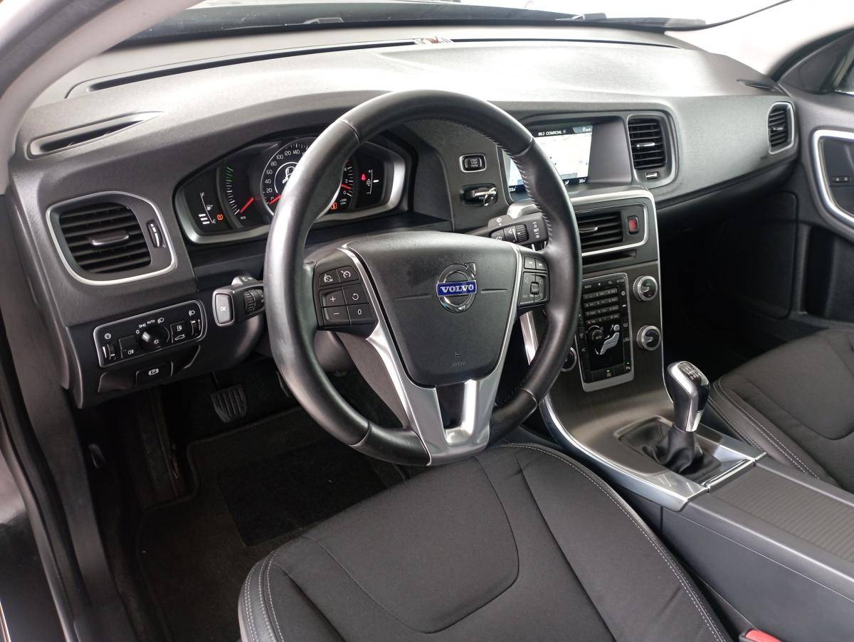 volvo-s60-2015-diesel-1969cc