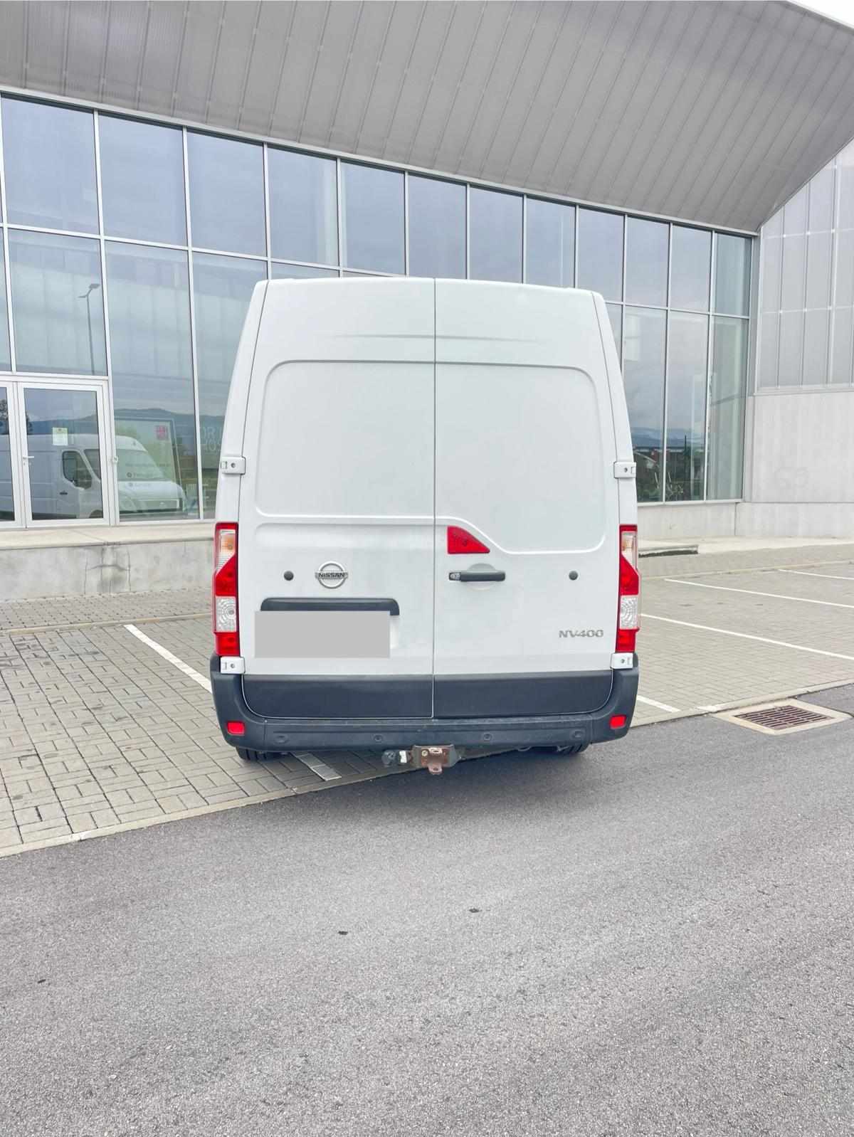 nissan-nv400-2021-diesel-2299cc