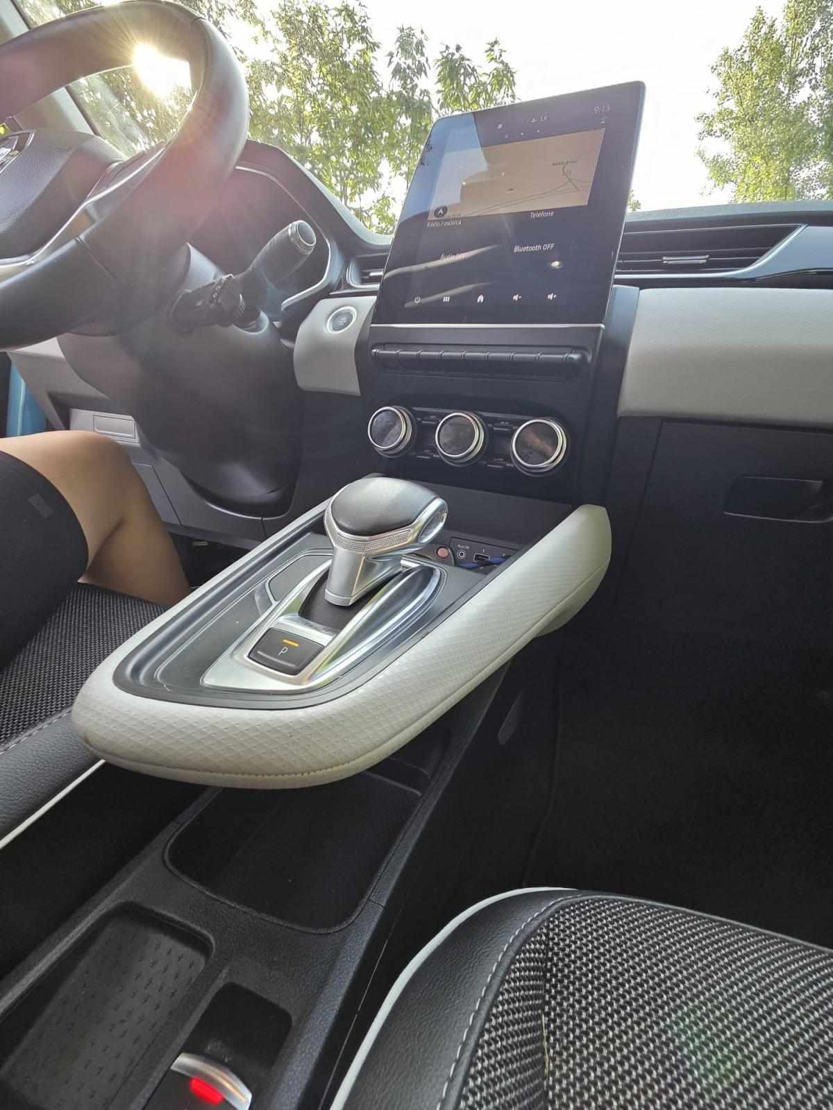 renault-captur-2020-hibrido-a-gasolina-1598cc