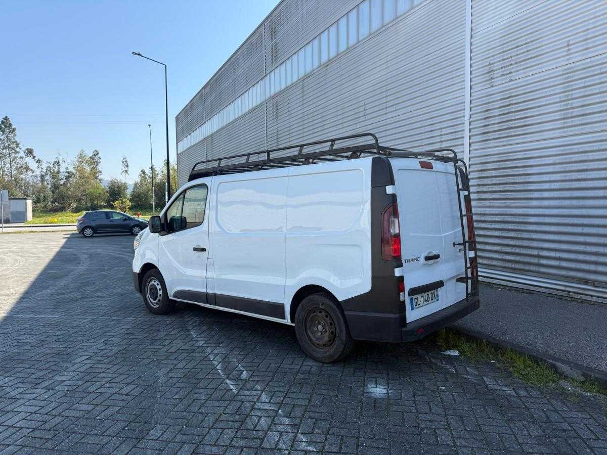 renault-trafic-2022-diesel-1997cc