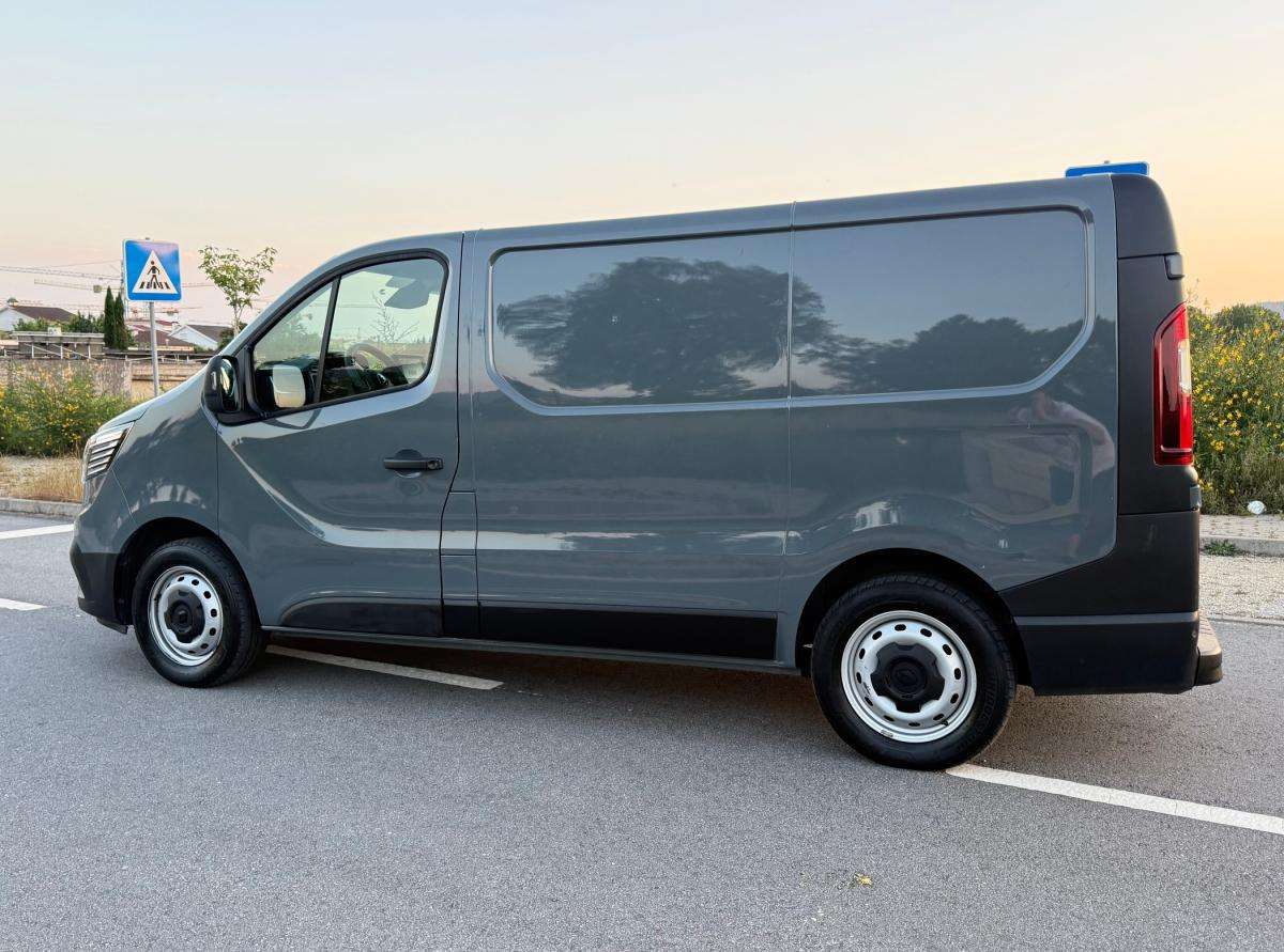 renault-trafic-2022-diesel-1997cc