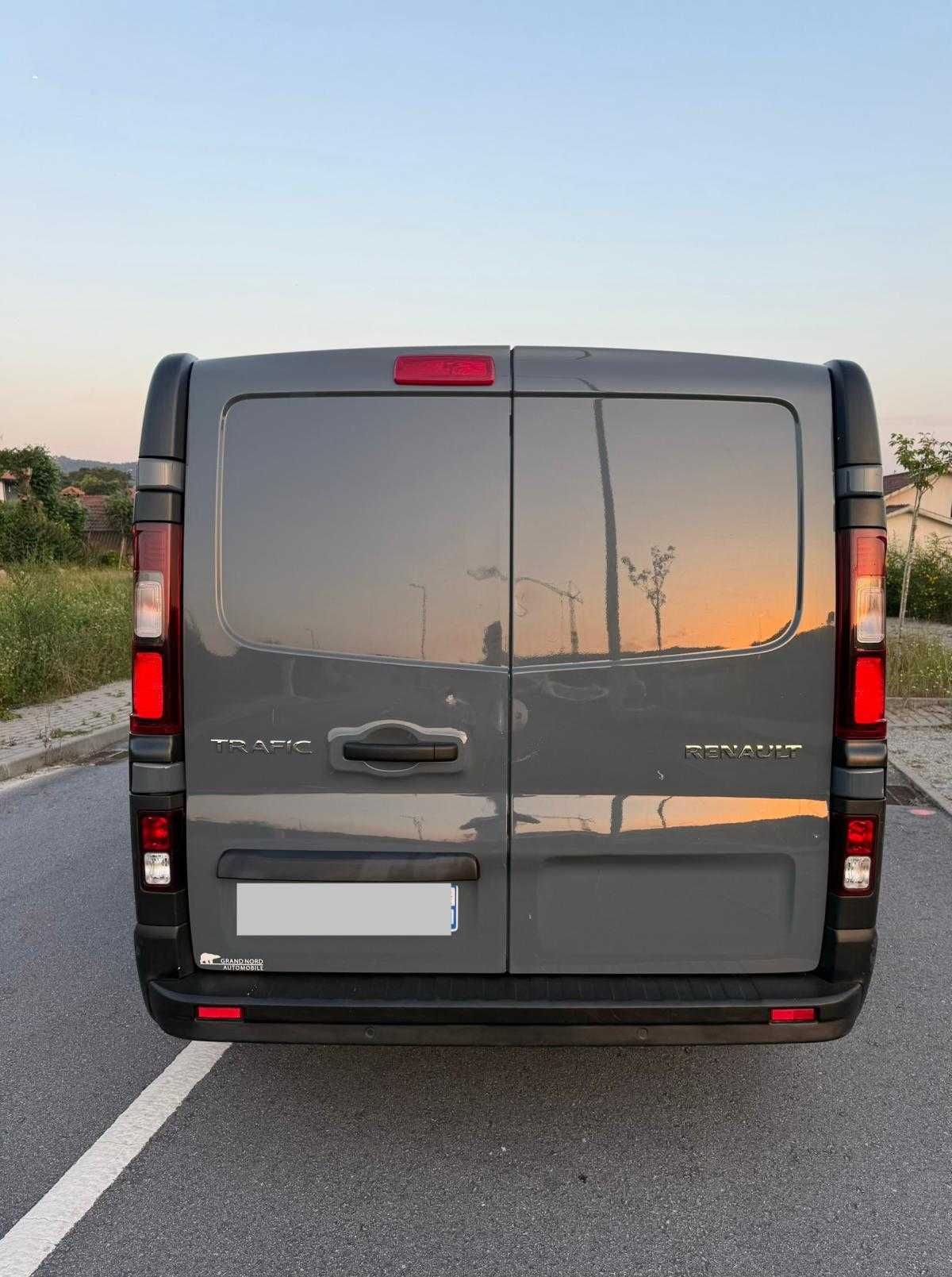 renault-trafic-2022-diesel-1997cc