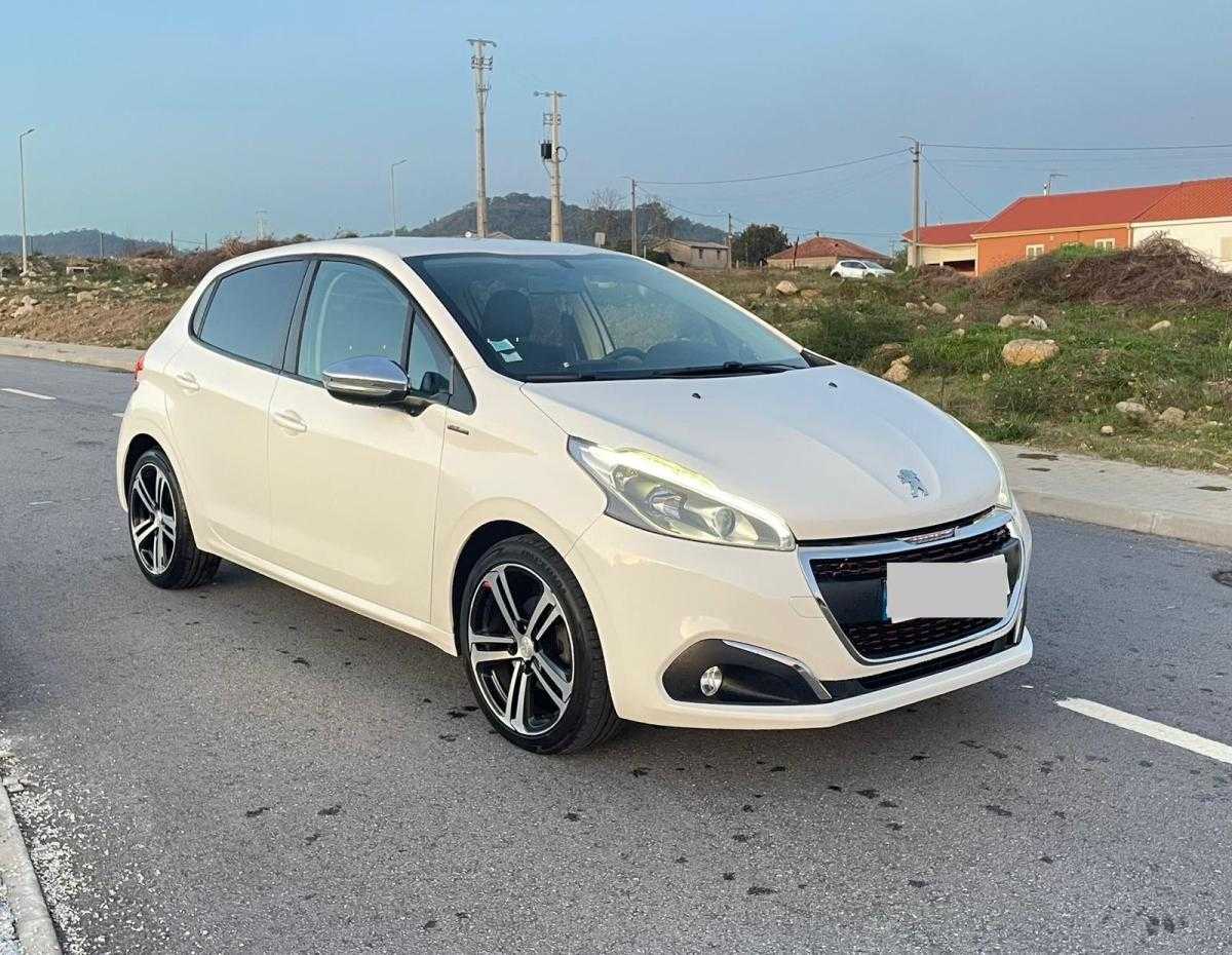 peugeot-208-2016-diesel-1560cc