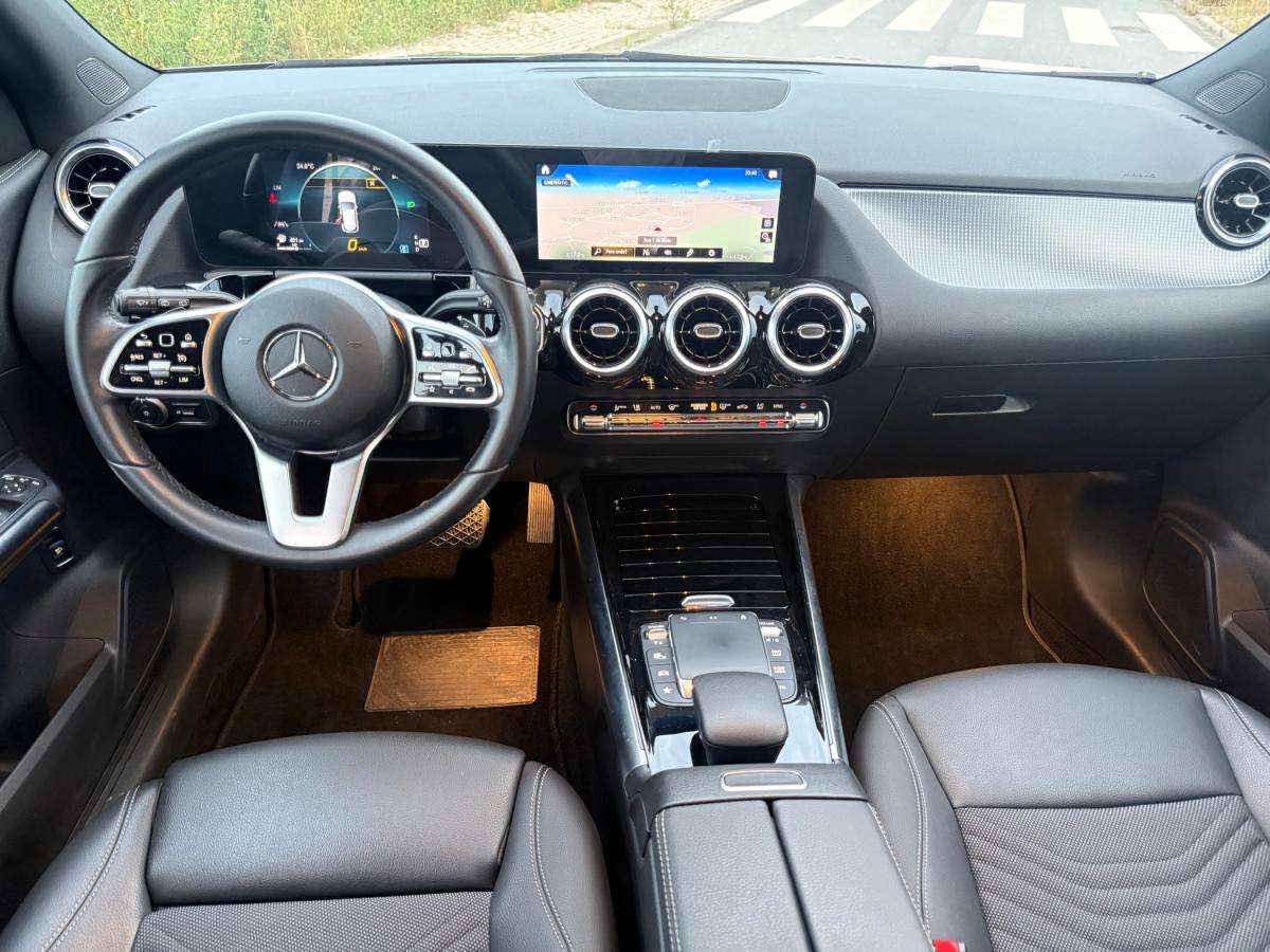 mercedes-benz-gla-2023-diesel-1950cc