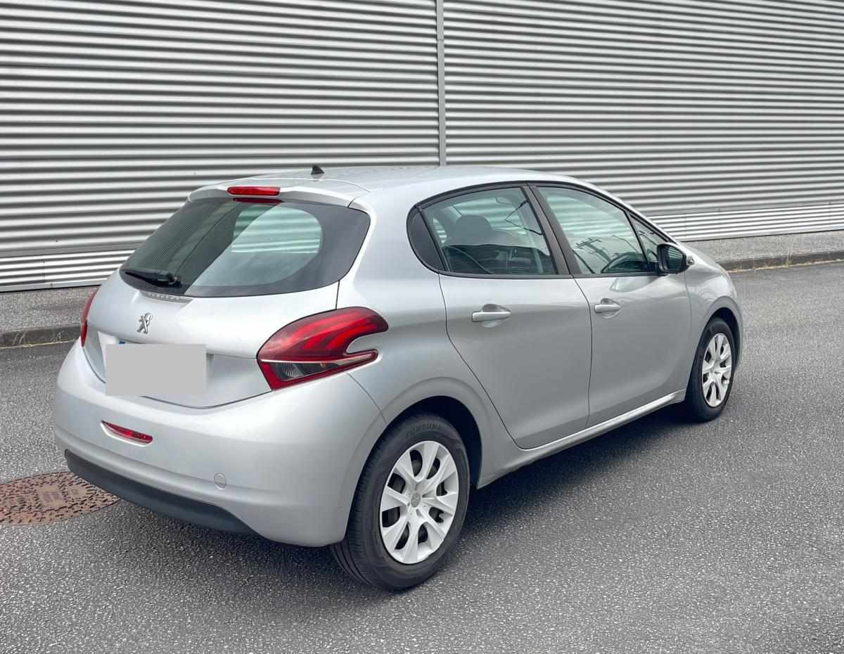 peugeot-208-2015-gasolina-999cc