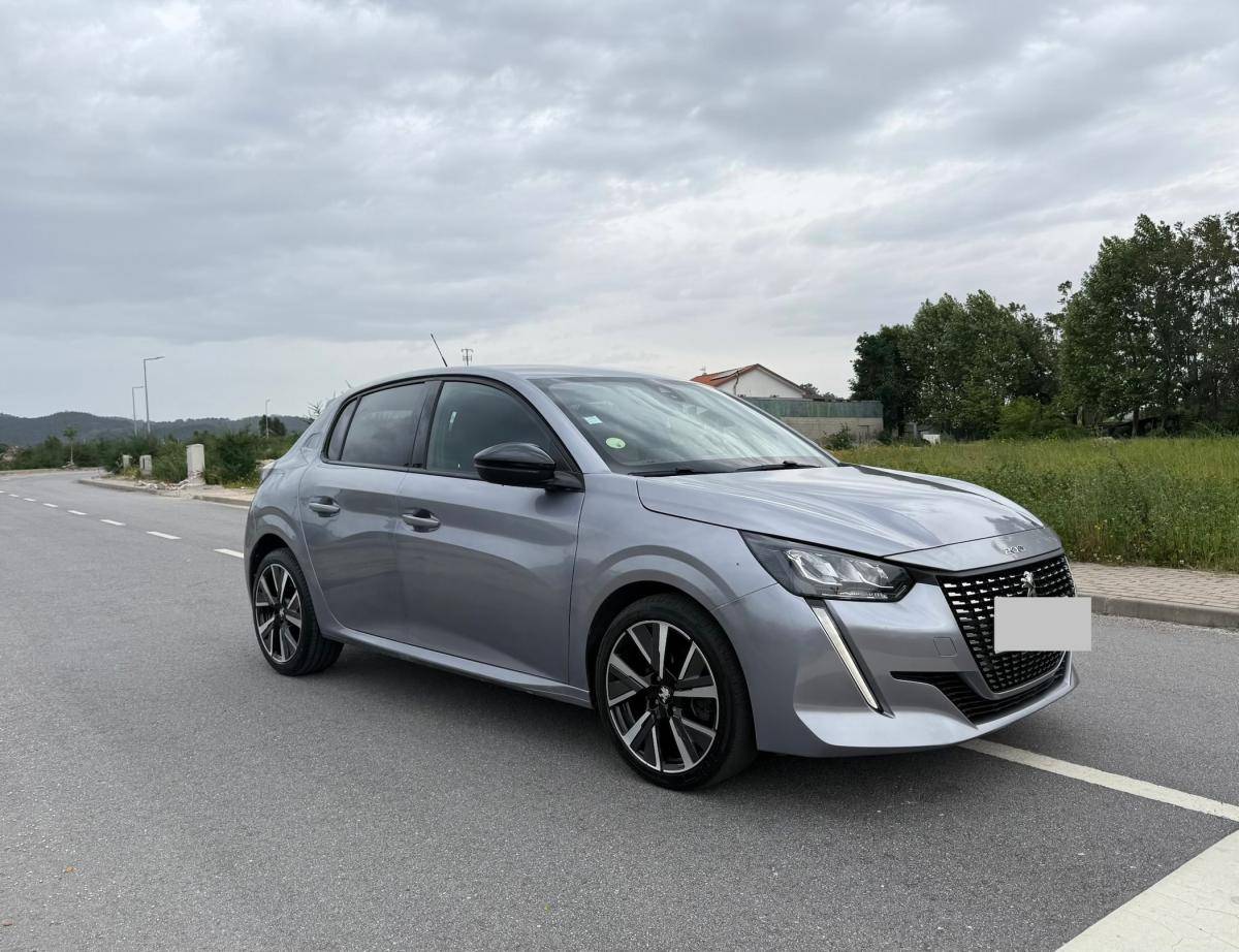 peugeot-208-2020-diesel-1499cc