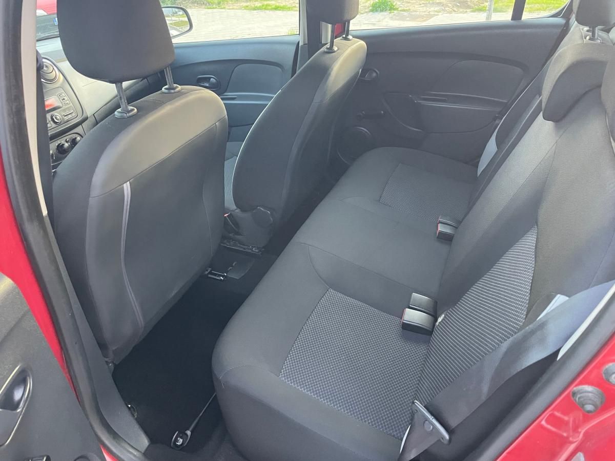dacia-sandero-2015-diesel-1461cc