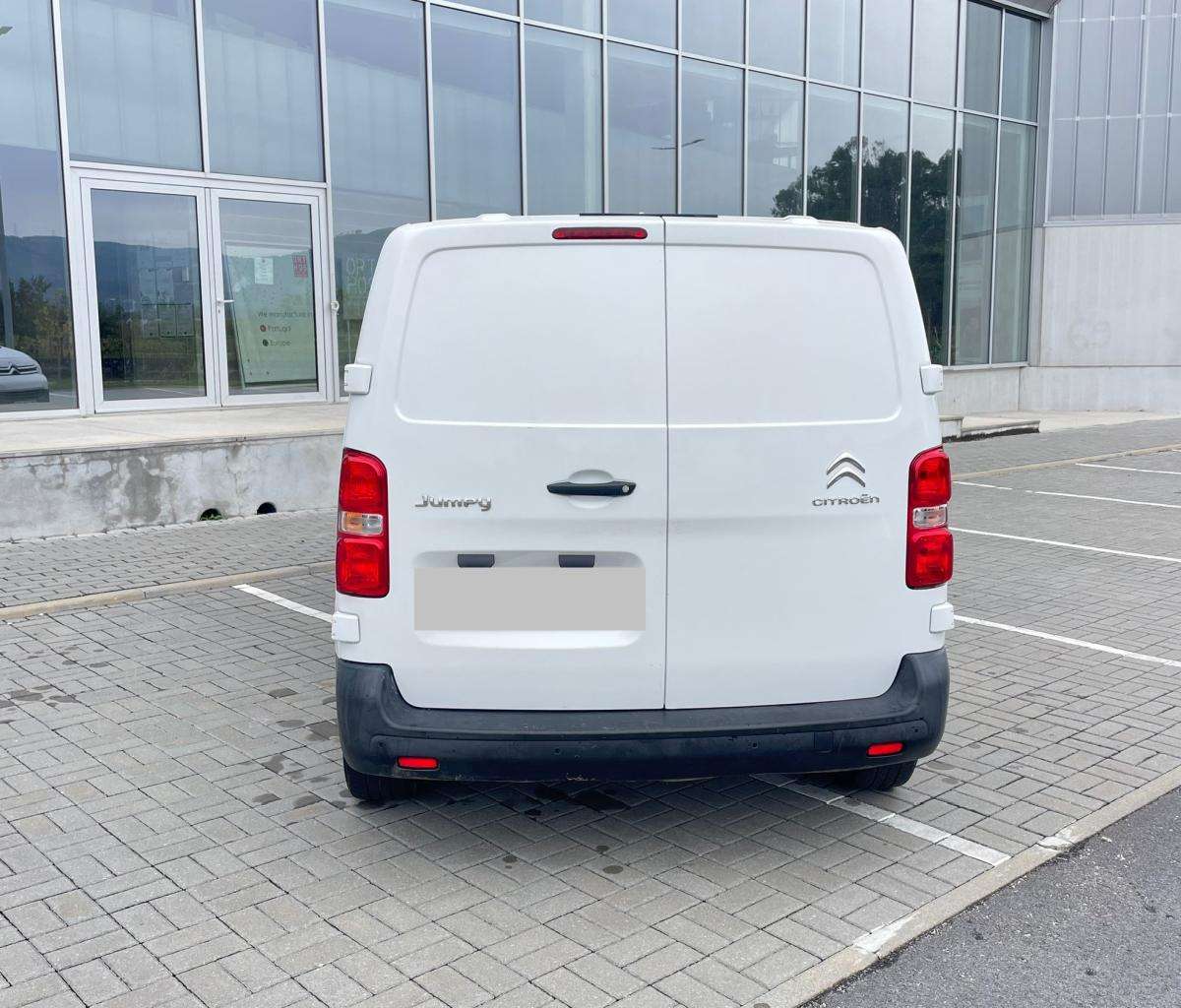 citroen-jumpy-2021-diesel-1499cc