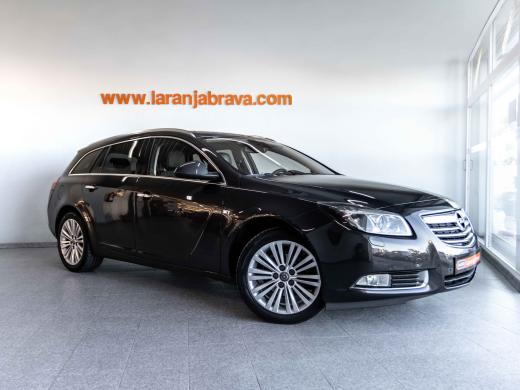 opel-insignia-sports-tourer-2013-diesel-1956cc