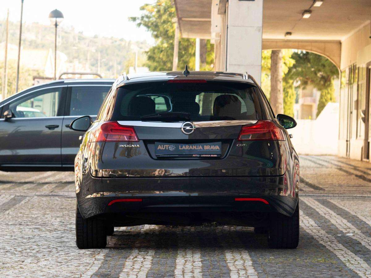 opel-insignia-sports-tourer-2013-diesel-1956cc