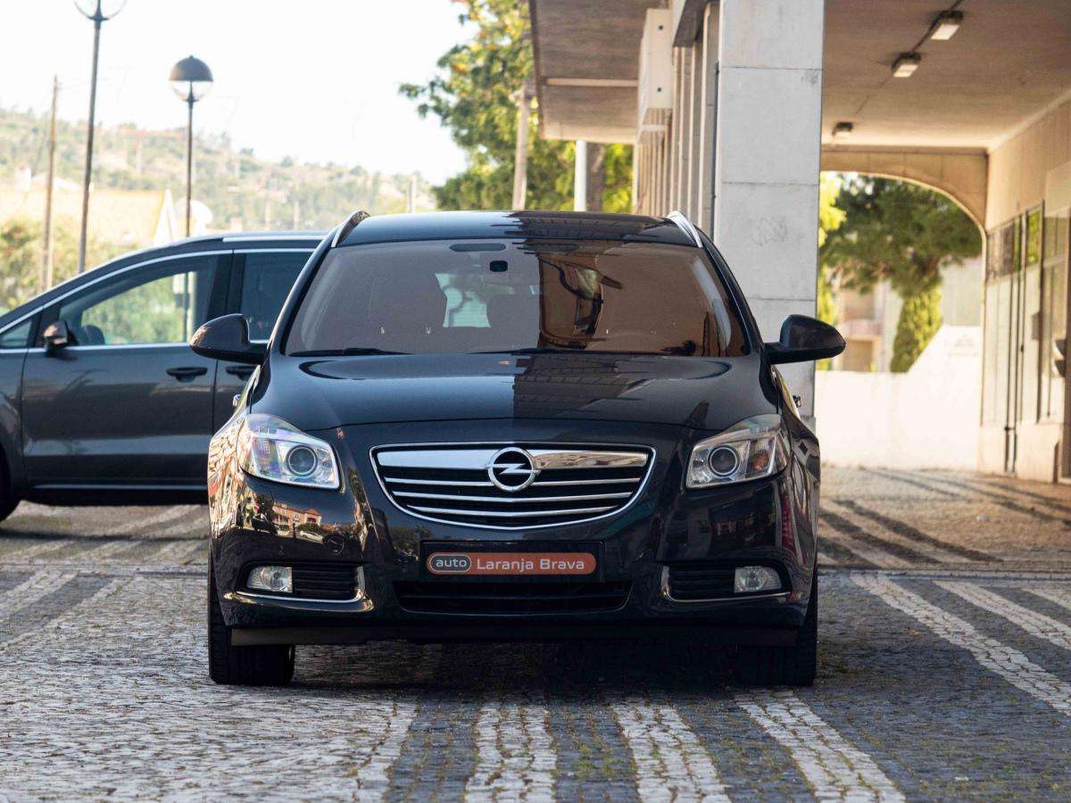 opel-insignia-sports-tourer-2013-diesel-1956cc
