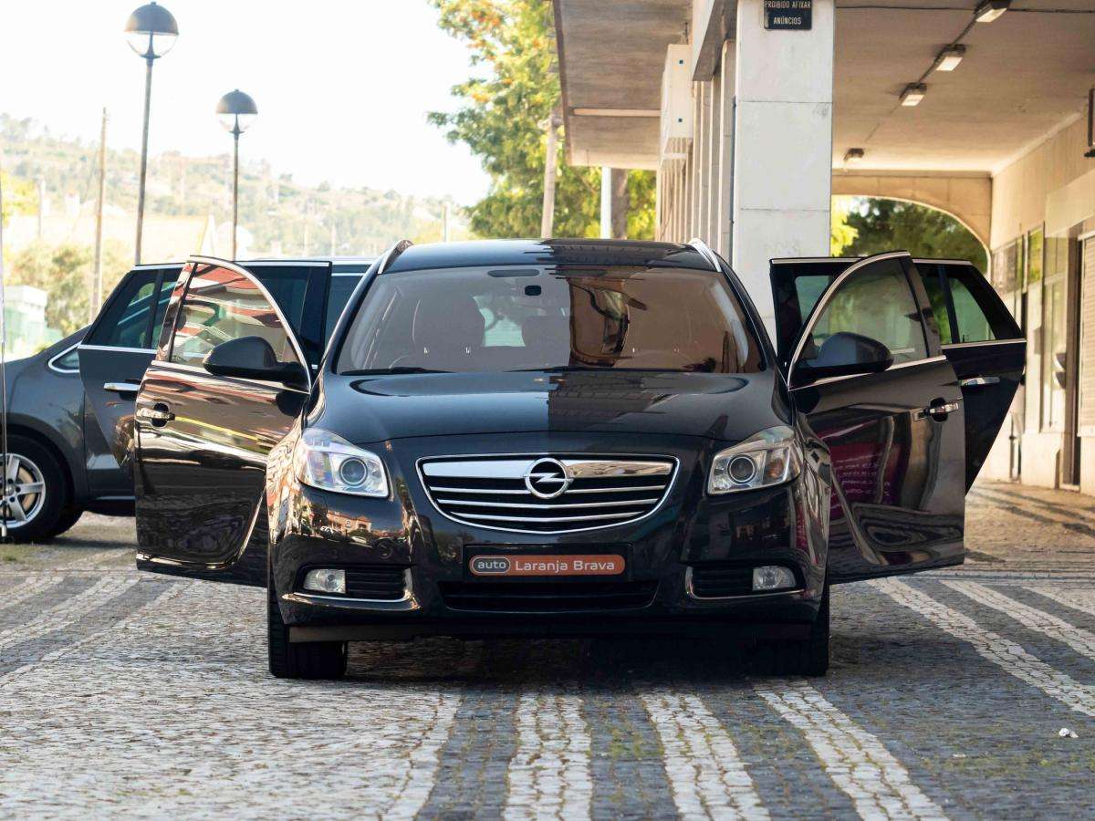 opel-insignia-sports-tourer-2013-diesel-1956cc