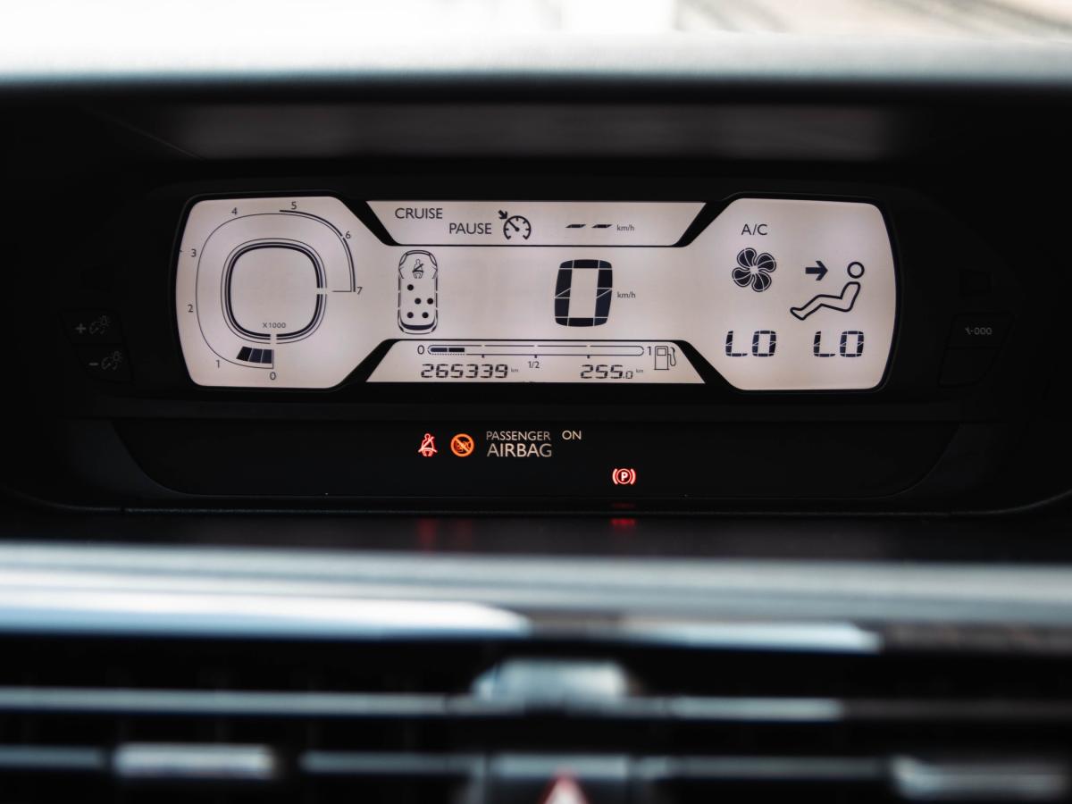 citroen-c4-picasso-2014-diesel-1560cc