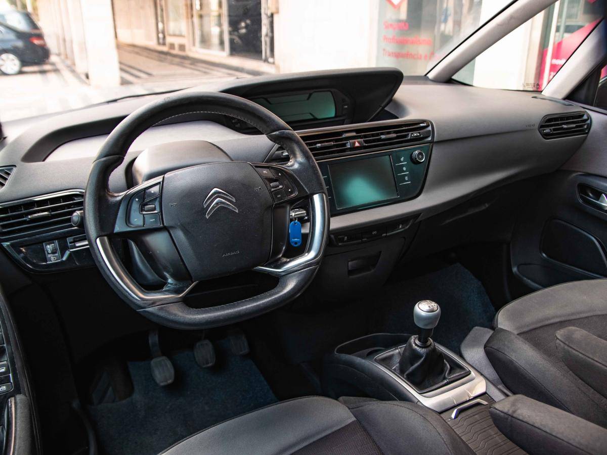 citroen-c4-picasso-2014-diesel-1560cc