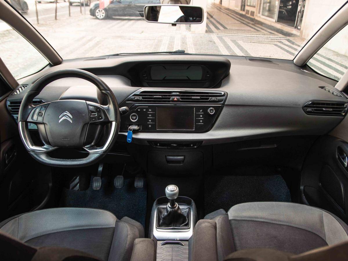 citroen-c4-picasso-2014-diesel-1560cc