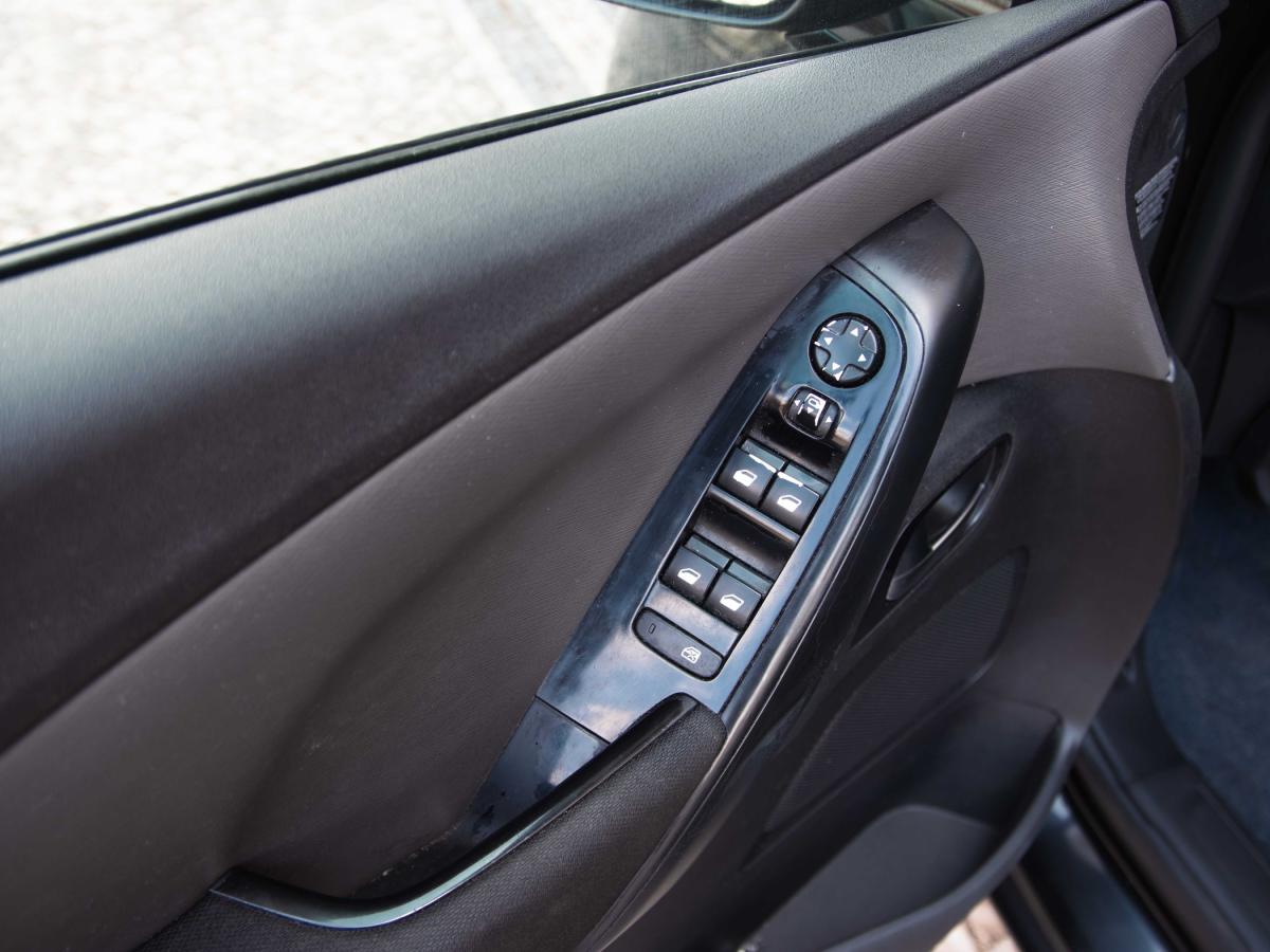 citroen-c4-picasso-2014-diesel-1560cc