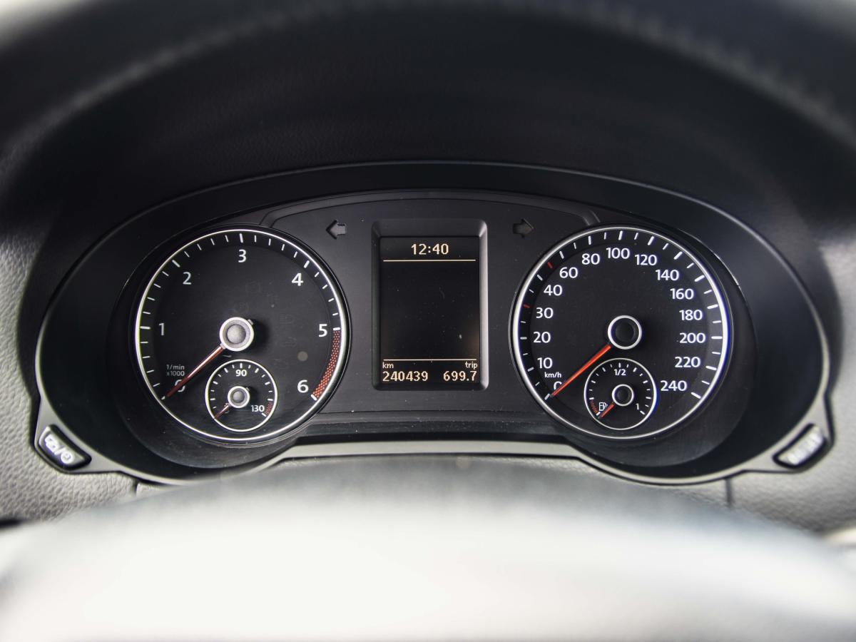 seat-alhambra-2013-diesel-1968cc