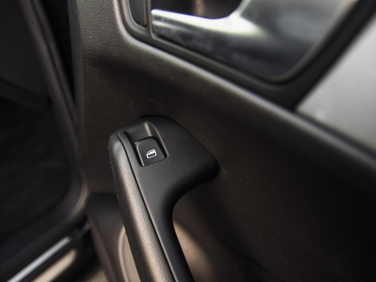 audi-q5-2010-diesel-1968cc